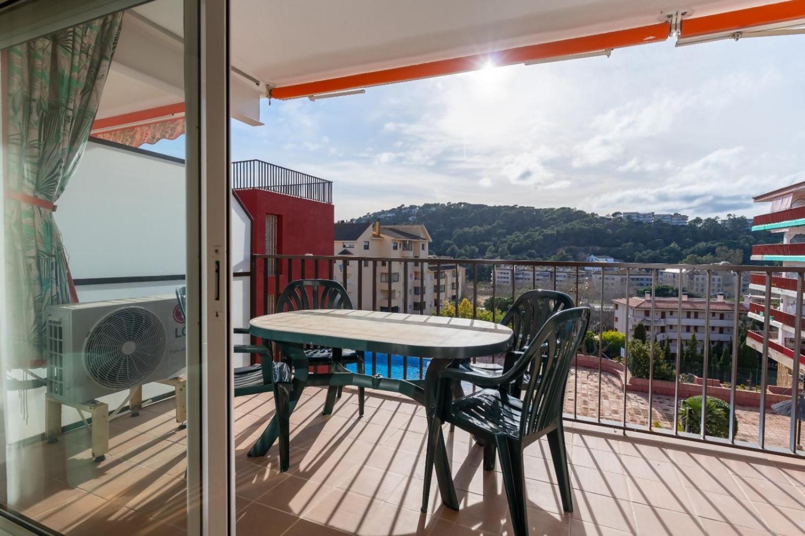 Apartamento Pau Picasso Con Terraza Tossa De Mar Bagian luar foto