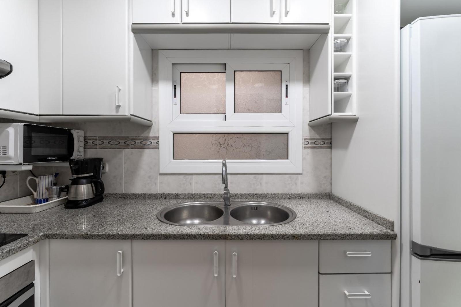 Apartamento Pau Picasso Con Terraza Tossa De Mar Bagian luar foto